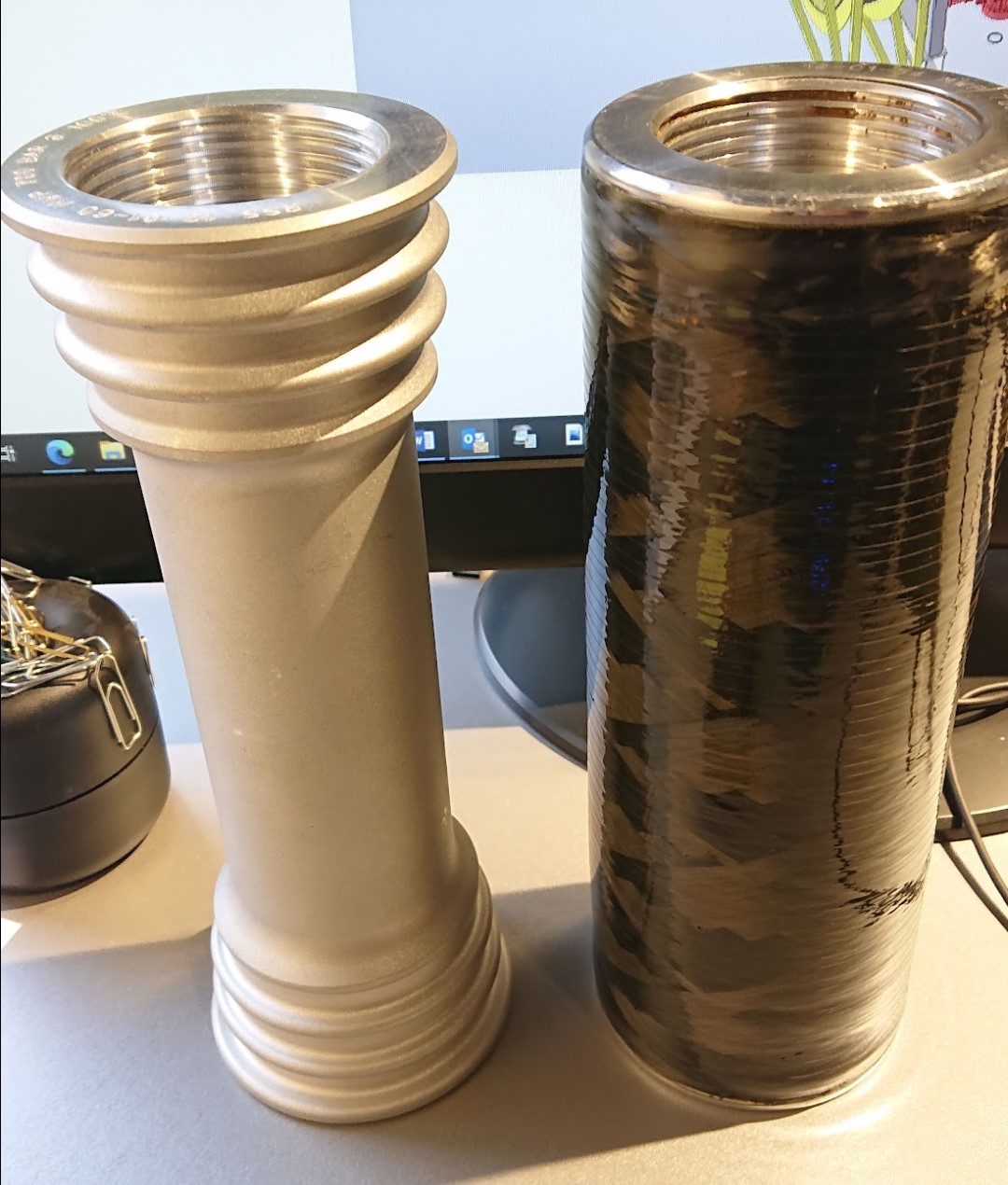 Kjerneprøve holder karbonfiber